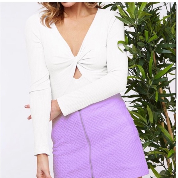 White Bodycon V Neck Front Keyhole Long sleeve Blouse - Picture 5 of 12